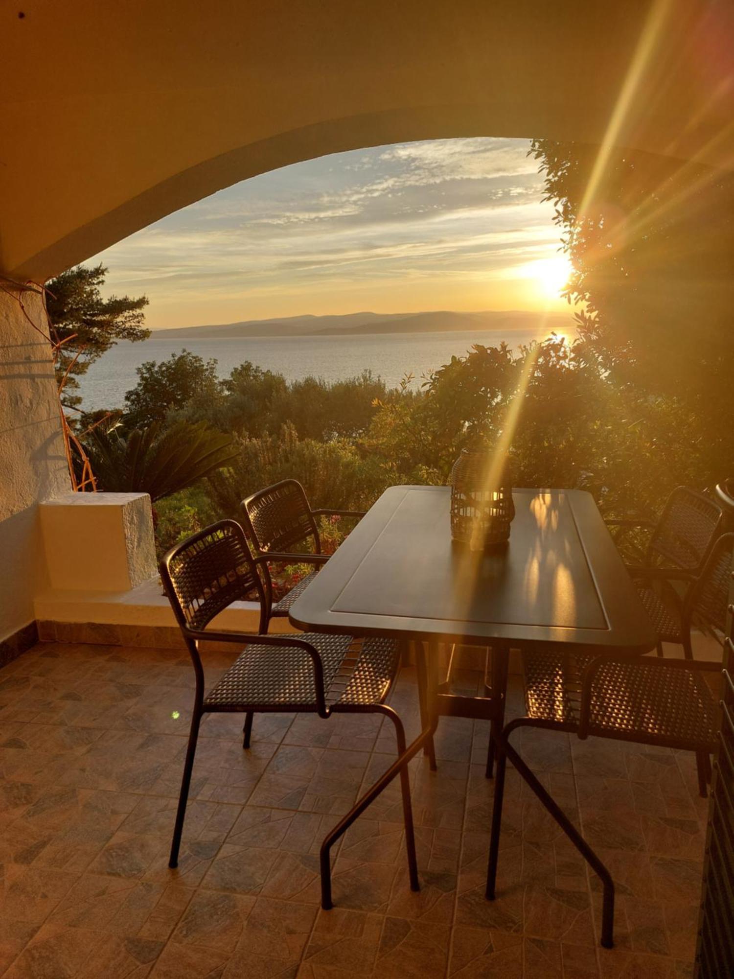 Villa Bratus Promajna Buitenkant foto